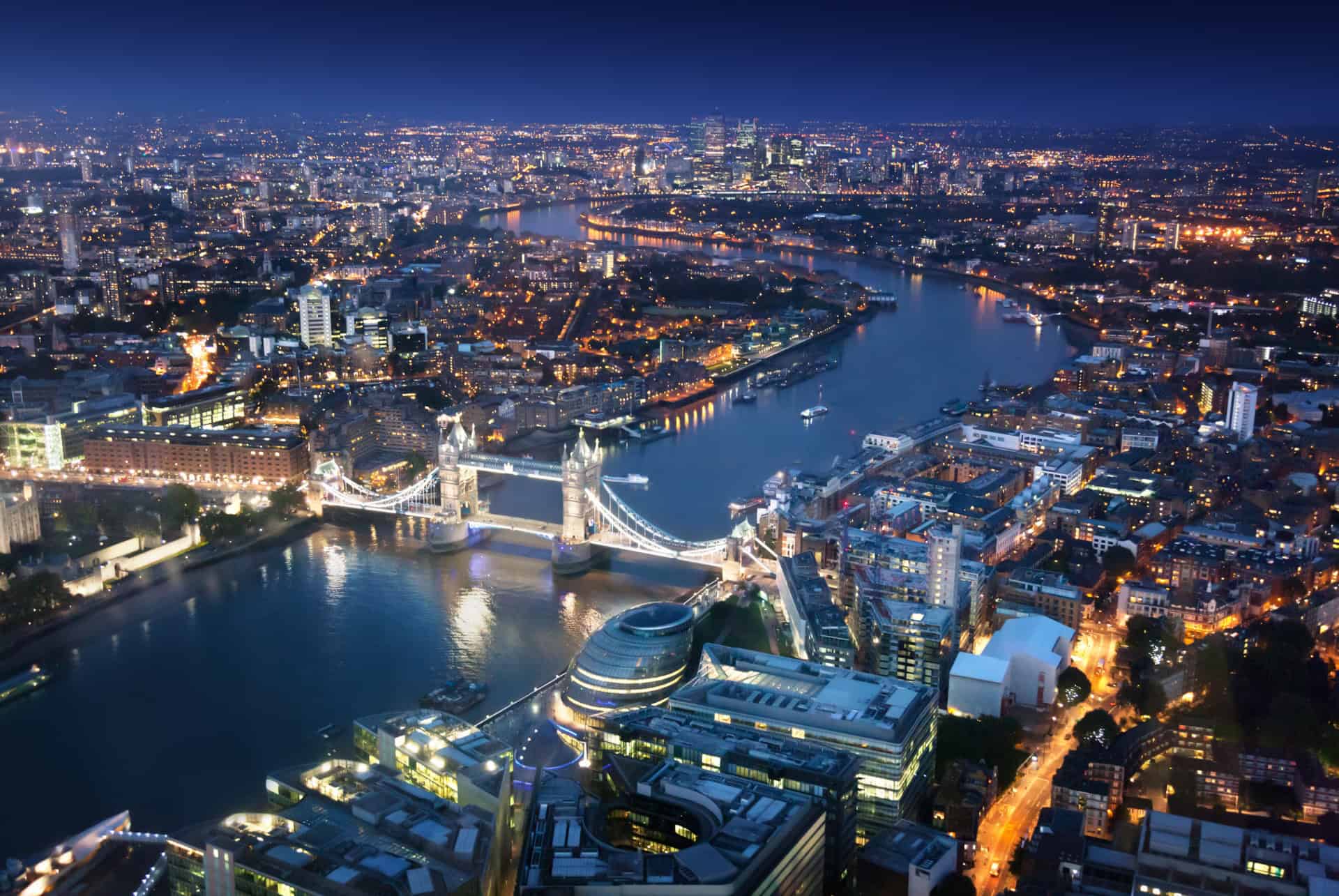 vue sur londres de nuit vue sur londres de nuit