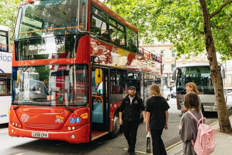 Bus City Sightseeing Hop-on Hop-off