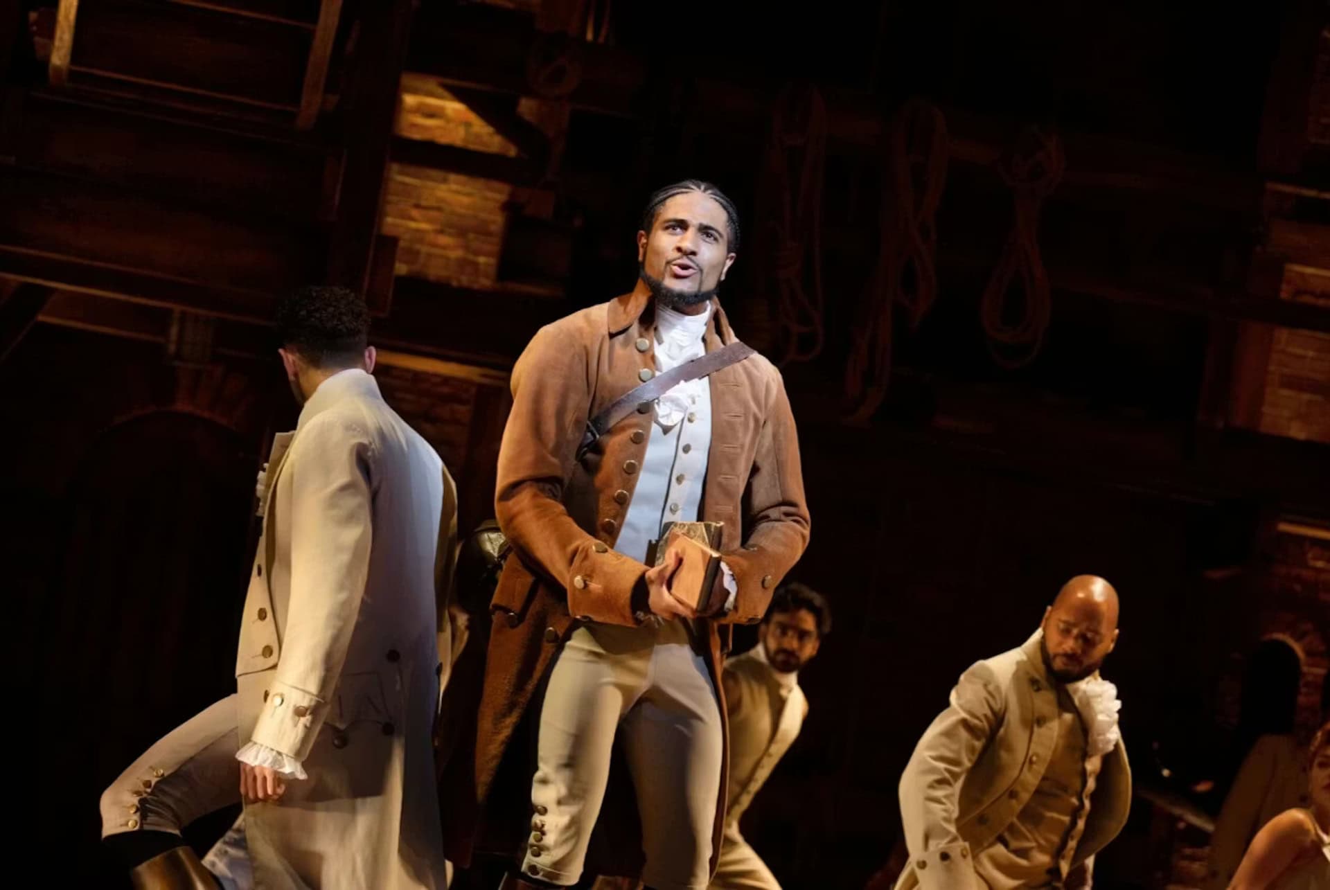 spectacle hamilton spectacle hamilton