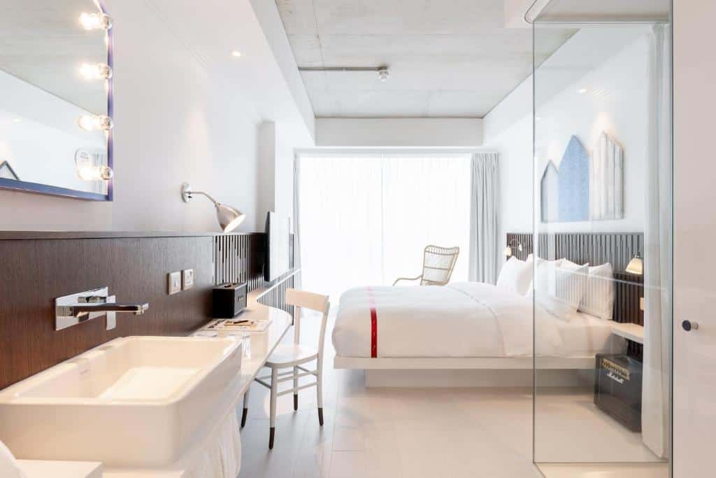 ruby zoe hotel london